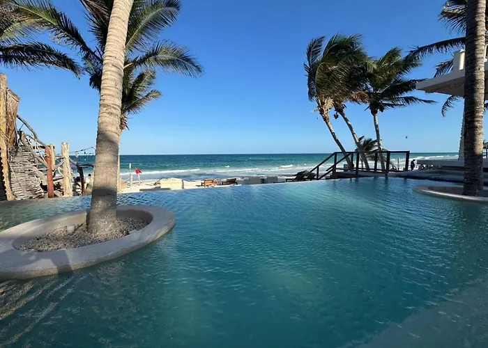 Azucar Hotel