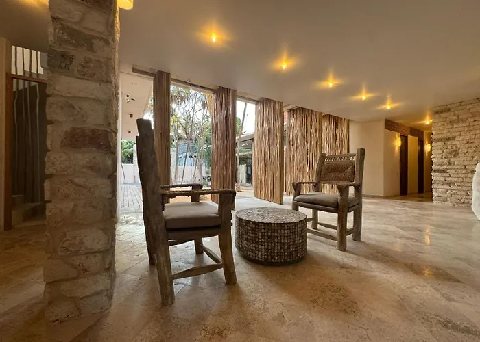 Azucar 3* Tulum