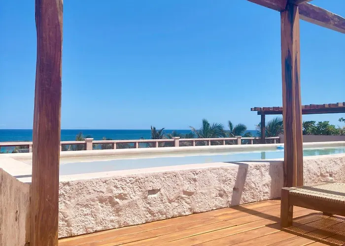 Hotel Azucar