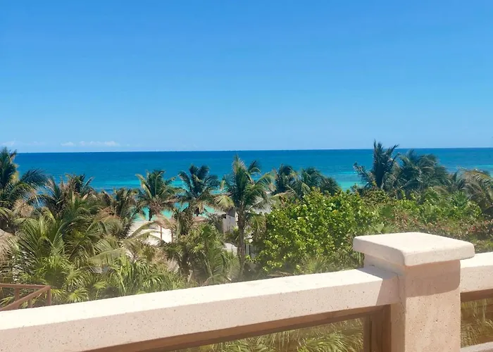 Azucar Hotel 3*