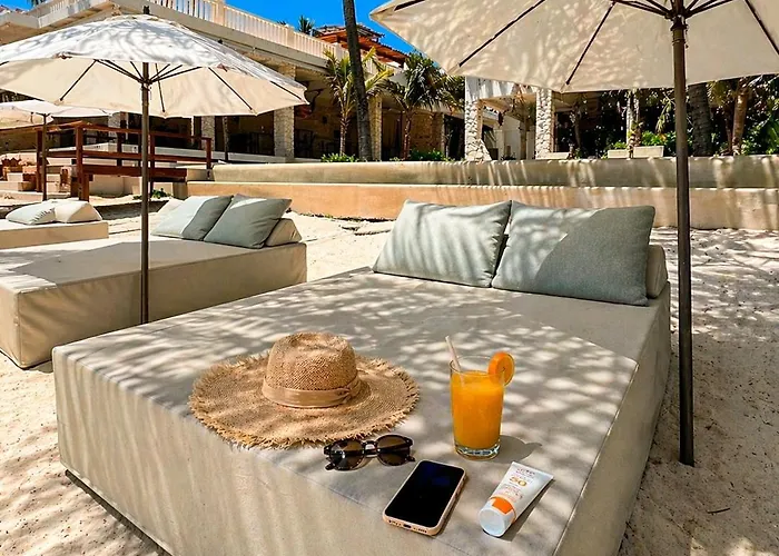 Hotel Azucar 3*